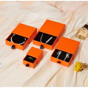 Dárková oranžová krabička na šperky, PDOZ11POM