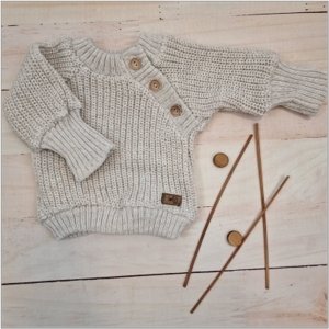 Pletený svetřík pro miminko s knoflíčky Lovely, prodloužené náplety, sv. šedý, 56/62, vel. 80-86 (12-18m)